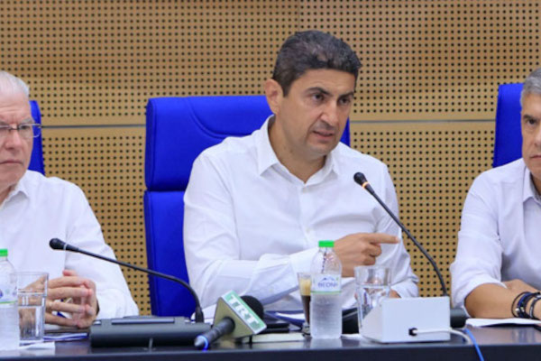 Δήλωση ΥπΑΑΤ, Λευτέρη Αυγενάκη για φωτιές στον Έβρο