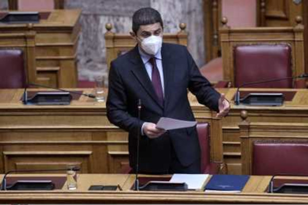 Λ. Αυγενάκης: «Εντός Φεβρουαρίου ανοίγει ξανά το Μητρώο για νέες εγγραφές ερασιτεχνικών σωματείων και διανέμονται περίπου 10 εκατ. ευρώ για τις Εθνικές ομάδες όλων των αθλημάτων»