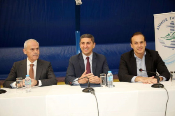 Λ. Αυγενάκης: «Πολλαπλασιάζουμε τις αθλητικές μας υποδομές γρήγορα, εύκολα και με μικρό κόστος, μετατρέποντας τα ανοικτά γυμναστήρια σε κλειστά με αεροϋποστηριζόμενο θόλο»