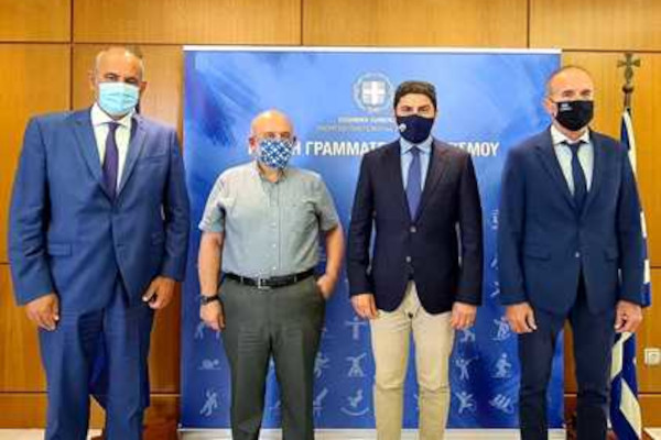 Υπογράφηκε η Προγραμματική Σύμβαση για την «Επικαιροποίηση Μελέτης Αποκατάστασης του Κτιρίου και του Περιβάλλοντος Χώρου Κλειστού Κολυμβητηρίου Ακρωτηρίου Χανίων» από τον Υφυπουργό Αθλητισμού και τον Πρύτανη Πολυτεχνείου Κρήτης