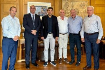 Συνάντηση του Υπουργού Αγροτικής Ανάπτυξης, Λευτέρη Αυγενάκη με το Προεδρείο της Κεντρικής Ένωσης Επιμελητηρίων Ελλάδος για δημιουργία και ένταξη Αγροτικών τμημάτων στα Επιμελητήρια της χώρας μας