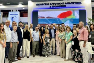 Επίσκεψη ΥπΑΑΤ Λευτέρη Αυγενάκη στο περίπτερο του ΥπΑΑΤ στη ΔΕΘ